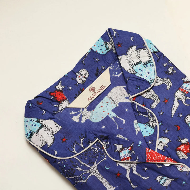Cozy Up in Christmas Cheer: Festive Print Pajama Set for Winter Nights- Blue