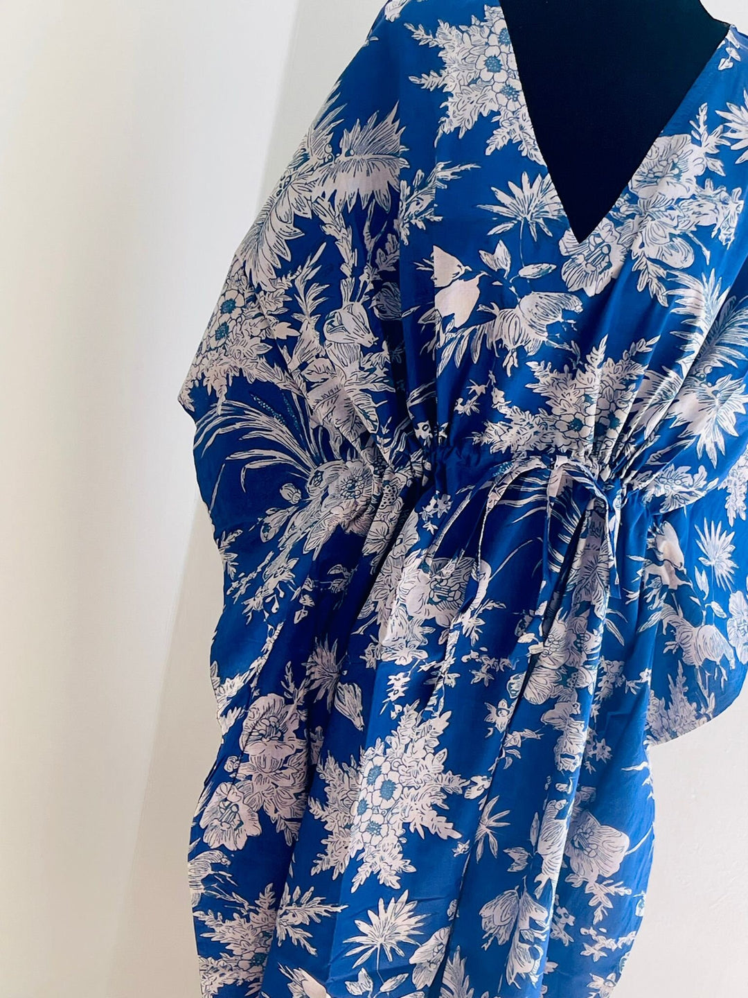 Breezy Comfort: The Cotton Kaftan Dress